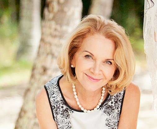 Aphrodite Anderson Cairns Marriage Celebrant